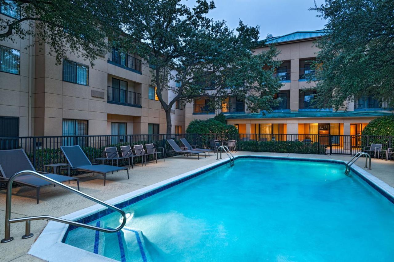 Courtyard By Marriott Dallas Plano In Legacy Park Dış mekan fotoğraf