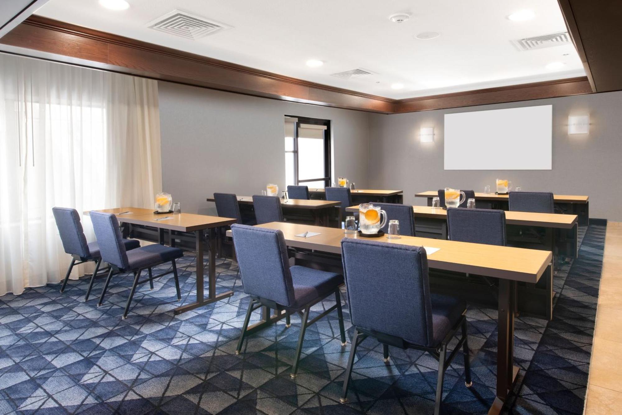 Courtyard By Marriott Dallas Plano In Legacy Park Dış mekan fotoğraf